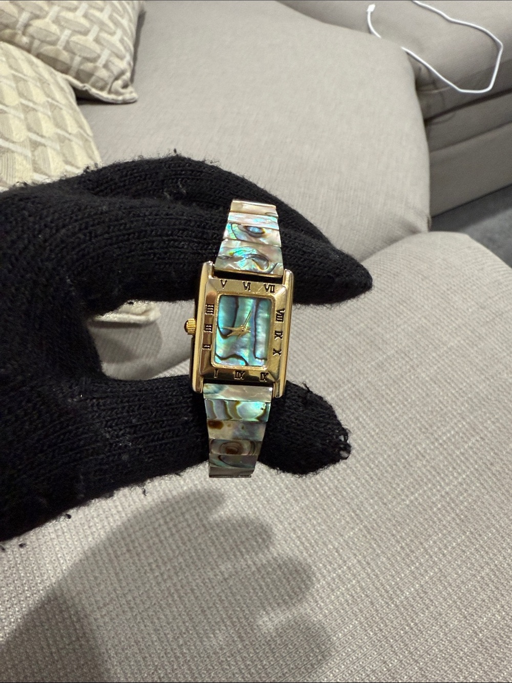 Womens stretchy watch